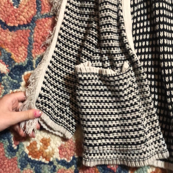 Boho Knox rose cardigan - Picture 2 of 2